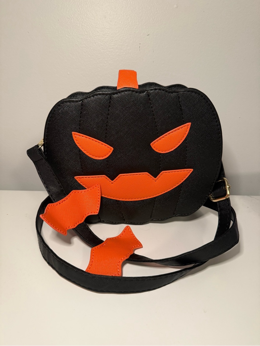 Black & Orange Pumpkin Face Crossbody Bag - Women Bags
